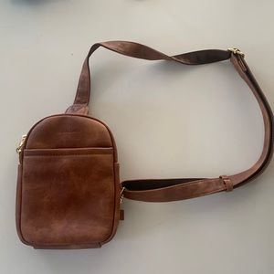 Leather cross body purse